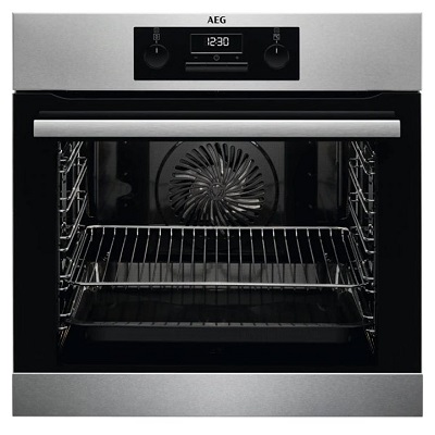 Мултифункционална фурна за вграждане 71л - AEG BEB331110M